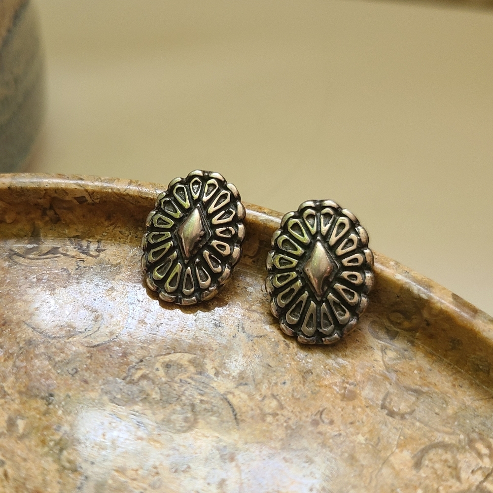 Sterling Silver 925 Navajo Concho Western Style HOB Stud Earrings